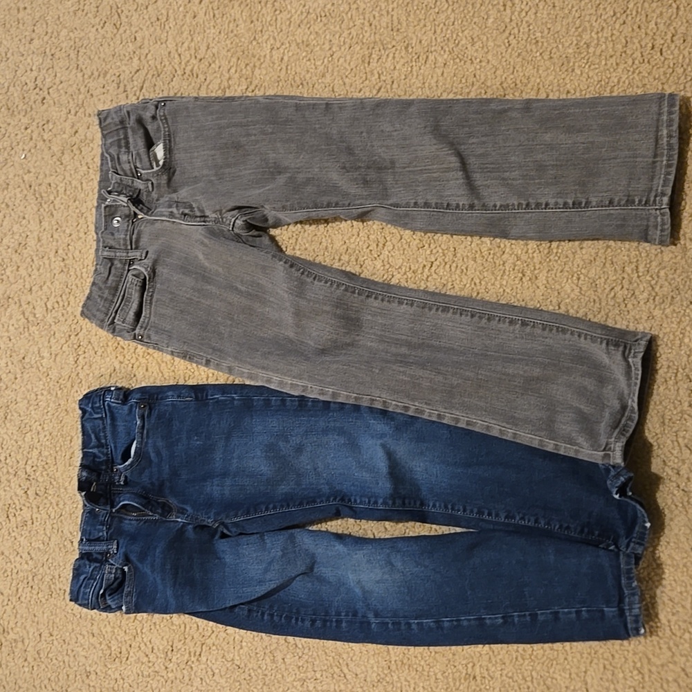 Two pair old navy boys jeans - size 6